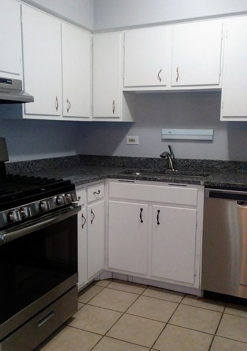 1st image of 10304 S Komensky Ave APT 6