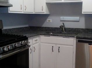 10304 S Komensky Ave APT 6, Oak Lawn, IL 60453