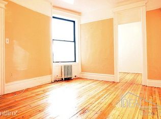 550 E 2nd St, Brooklyn, NY 11218