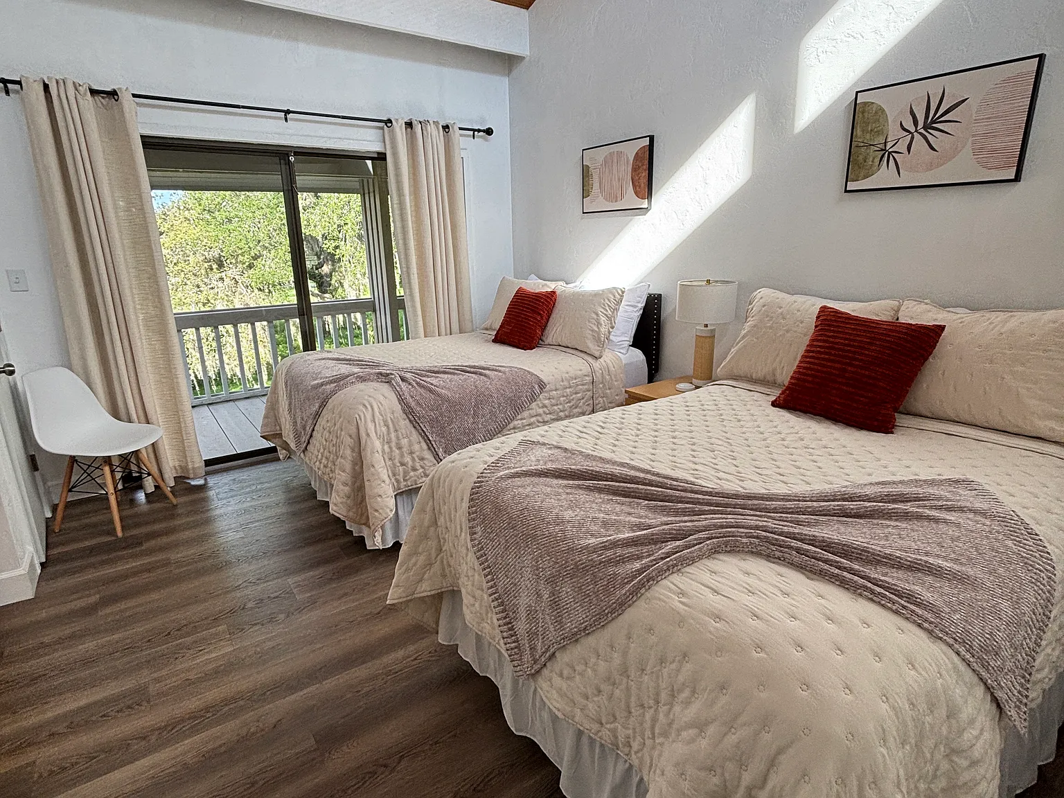 1 bed, 947 sqft, $1,500 — Photo 3