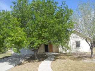 2010 S Cesar Chavez Rd, Edinburg, TX 78542