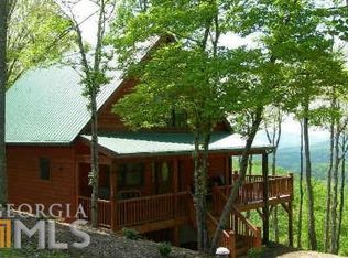 844 Smokerise Dr, Hayesville, NC 28904