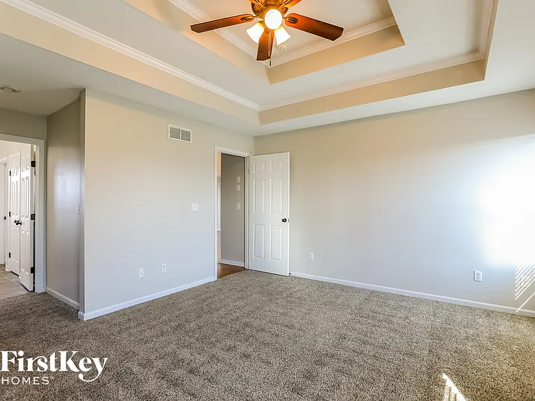819 Trailway Dr — Photo 9