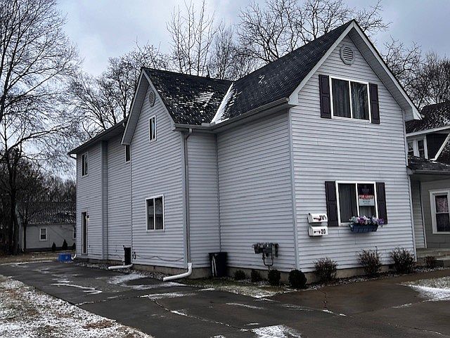 1st image of 20 1/2 Eldredge St