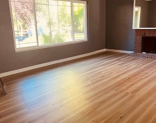 4th image of 6268 Hansen Dr