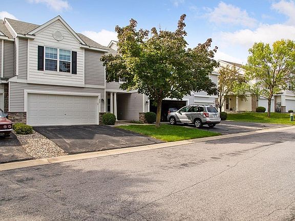 4th image of 486 Wilderness Dr