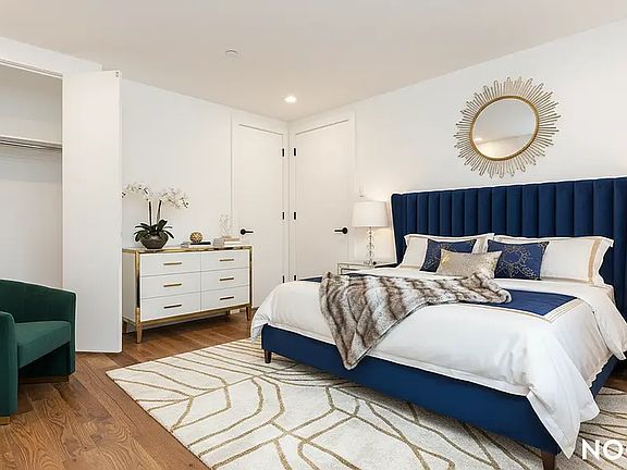 4th image of 128 Montrose Ave #305