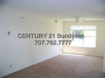 3rd image of 355 Parkview Ter APT H1