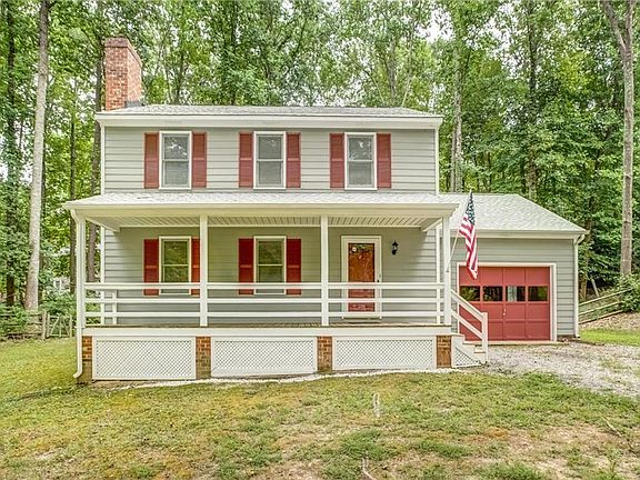 3rd image of 10705 Haverford Ln