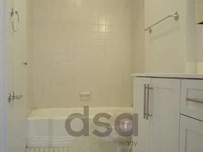 5th image of 236 E 36th St APT 2K