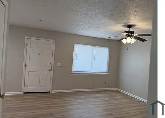 1649 S Beltline Blvd #B — Photo 7