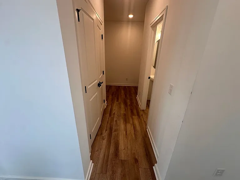 5205 Helwig Ave — Photo 7