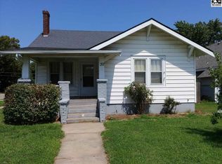 30 W 14th Ave, Hutchinson, KS 67501