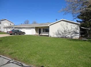 610 Butler St, Angola, IN 46703
