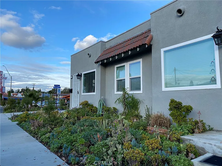 1408 Argonne Ave — Photo 15