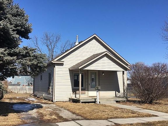 2nd image of 1710 E Ave