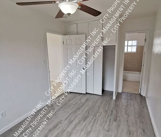 2029 Osborn St — Photo 7