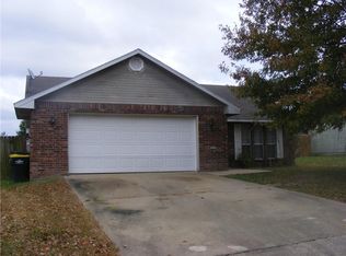 611 Dickson St, Lowell, AR 72745