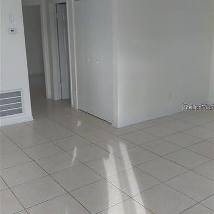 5th image of 2471 Duval Ave
