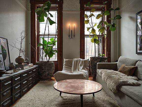 4th image of 678 10th St #1