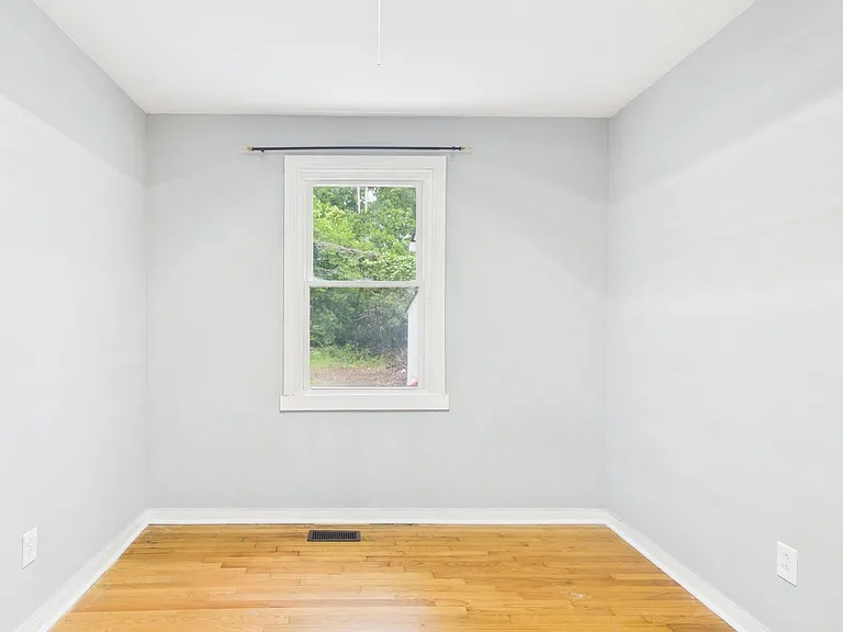 1518 Ethridge Dr — Photo 13