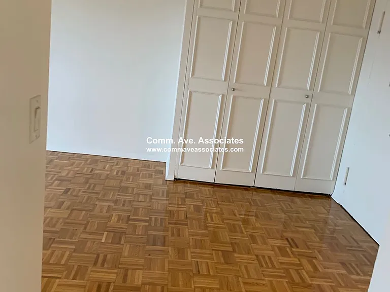 185 Freeman St #452 — Photo 6