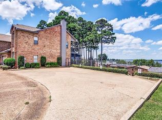 5711 S Lakeshore Dr, Shreveport, LA 71119