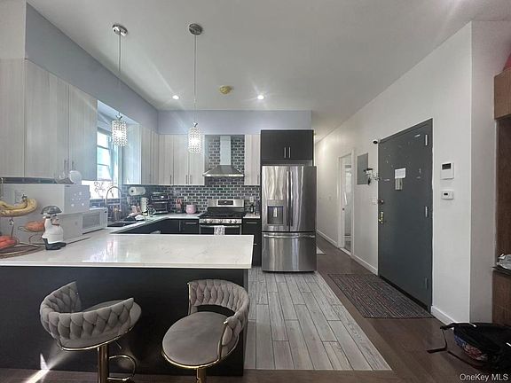 4th image of 58-62 Fresh Pond Road