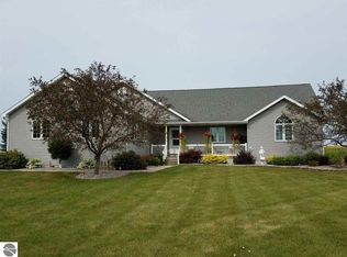 6750 S Summerton Rd, Shepherd, MI 48883