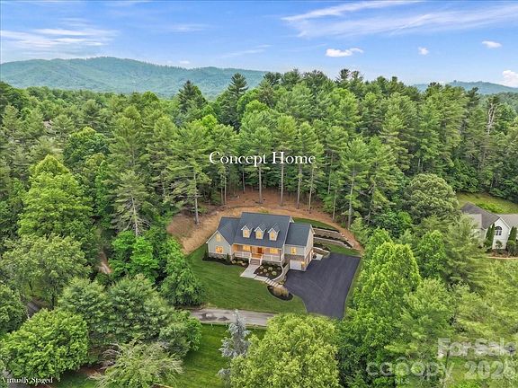 2nd image of 29 Hampton Ln