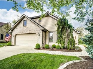 7101 Hartcrest Ln, Dayton, OH 45459