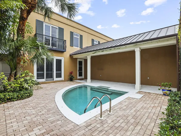 11627 SE Florida Avenue, Hobe Sound, FL 33455