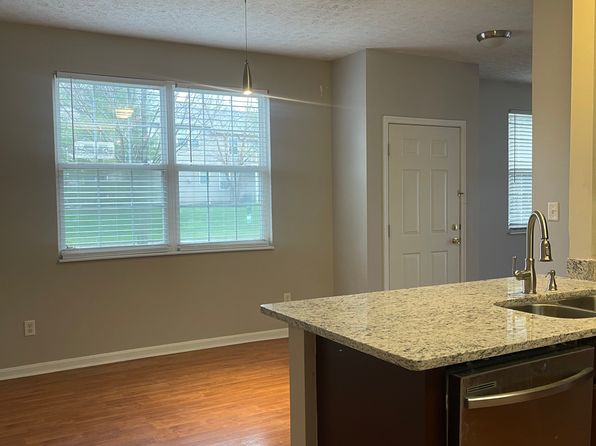 3899 Thorngate Dr, Mason, OH 45040
