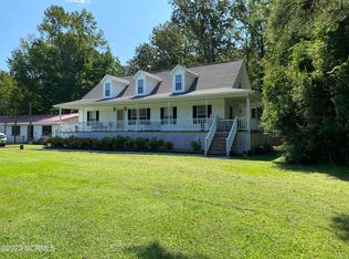 2440 Red Hill Rd, Whiteville, NC 28472