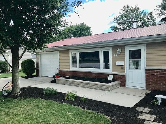 2nd image of 24 Circle Dr