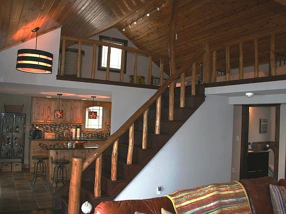 4th image of 1558 Lakeland Dr