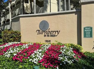 19501 W Country Club Dr APT 209, Aventura, FL 33180
