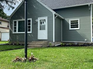 808 11th Ave, Clarkfield, MN 56223