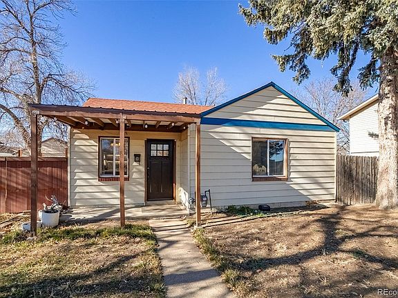 5th image of 3335 Dexter Street