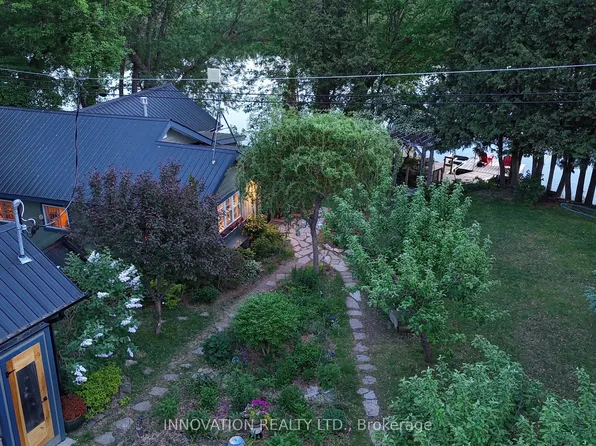 178 Blakeney Rd, Mississippi Mills, ON K0A 1A0