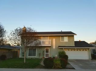 27934 Pinebank Dr, Santa Clarita, CA 91350