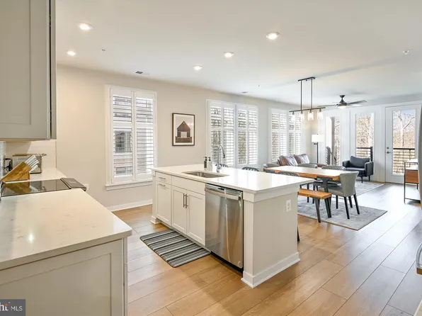 1675 Bandit Loop #202B, Reston, VA 20190