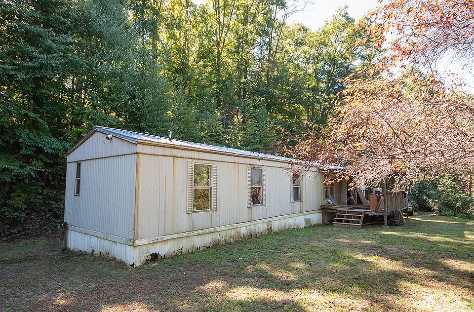 1st image of 2118 Pumpkintown Rd