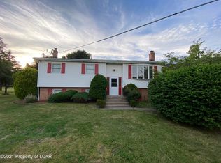 707 W Butler Dr, Sugarloaf, PA 18249