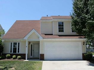 26 Centre Port Cir, Portsmouth, VA 23703
