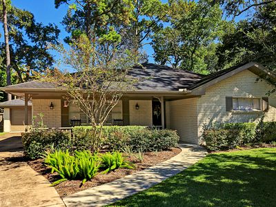 8822 Croes Dr, Houston, TX, 77055
