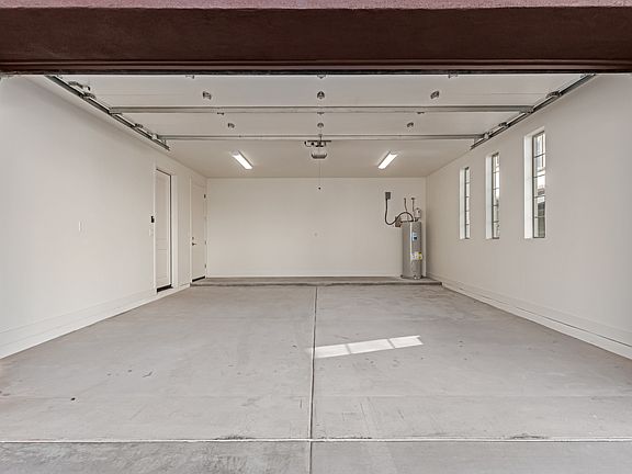 3rd image of 7621 E University Dr #105
