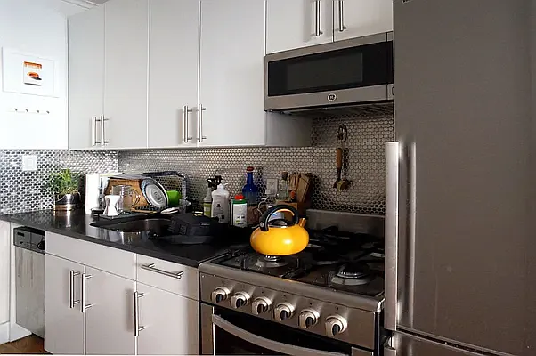 Rented by The Property Firm | media 4