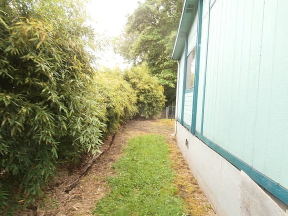 2nd image of 33875 55th Ave S