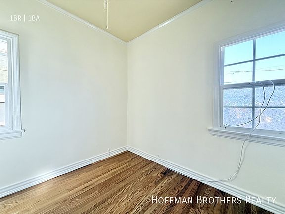 5th image of 5953 1/2 Barton Ave